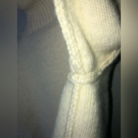 Vintage Hand-knit Cable Knit Floral Embroidery Wool Sweater womens M/L - Picture 13 of 16